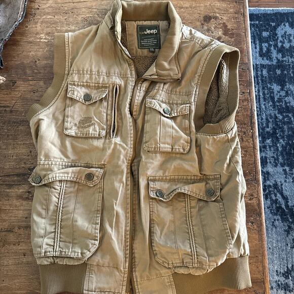 Jeep Other - Tan and khaki jeep utility Vest XXL